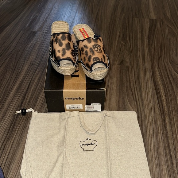 Respoke Francesca with Box - Picture 2 of 7